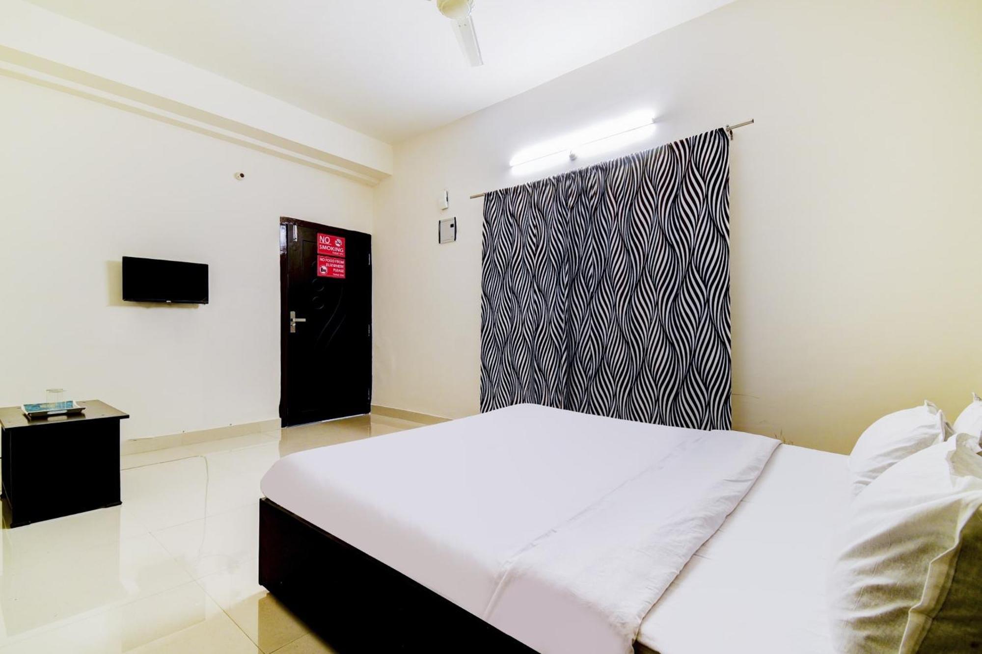 Hotel O Home Cozy Home Guwahati Zewnętrze zdjęcie